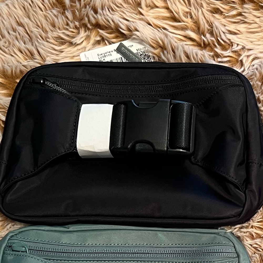 Lululemon Everywhere Bag